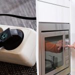 8 електричних уређаја које увек треба искључити пре путовања